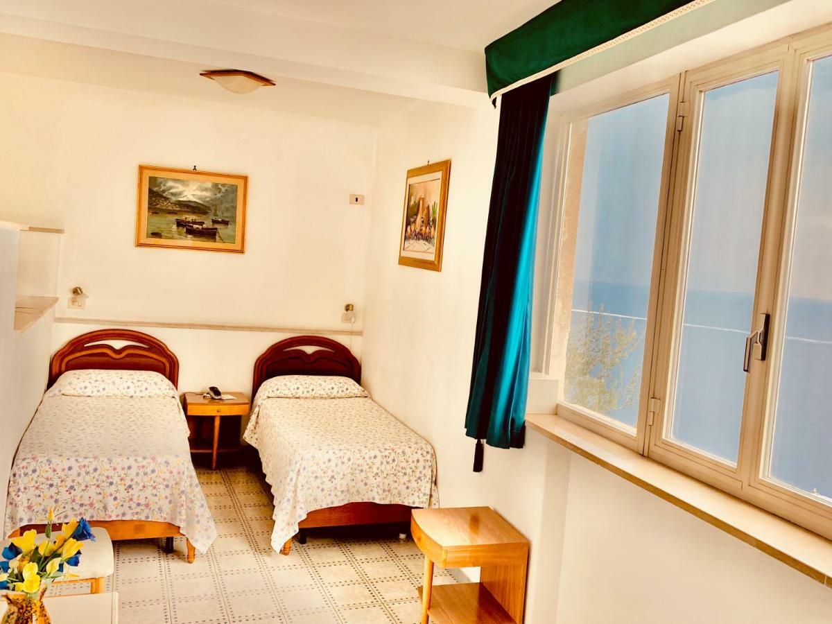 Hotel Settimo Cielo Sorrente Extérieur photo